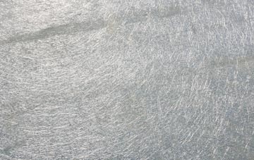 Hockenden laminate fibreglass or shingles?